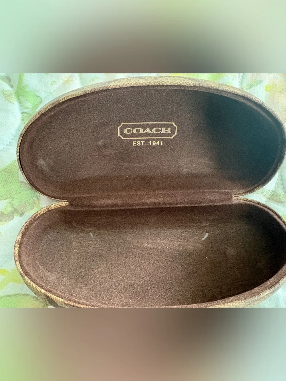 Coach Authentic Rare Tortoiseshell Oversized Sunglasses - Brown Gradient Lenses